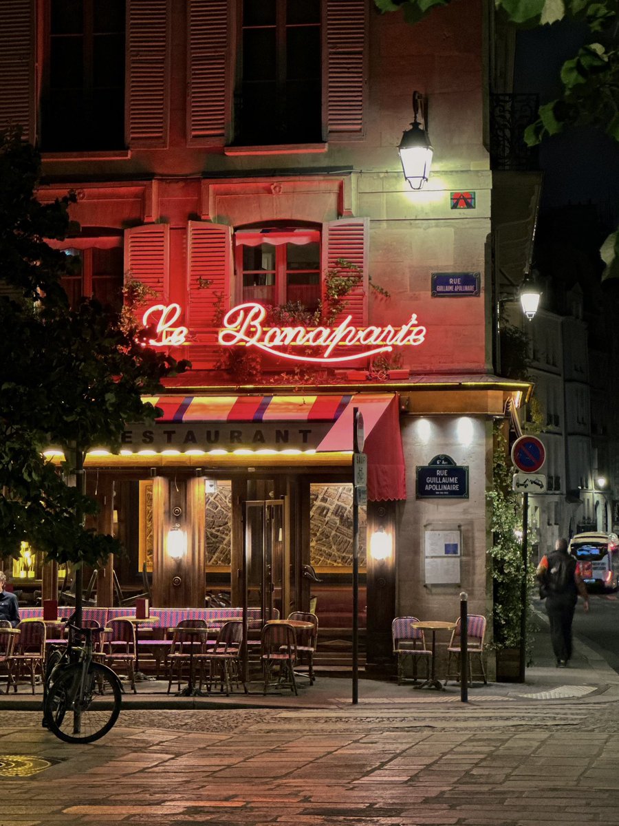 - Bonsoir Paris 🇫🇷