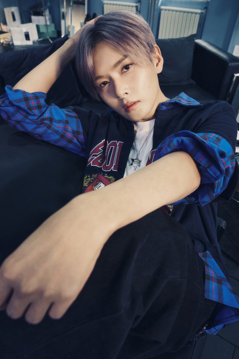 SUPER JUNIOR 슈퍼주니어 'Super Junior25' 
SUPER AWARDS: Backstage 1

SUPER JUNIOR 슈퍼주니어 The 12th Album 【Super Junior25】 
➫ 2025.07.08 6PM (KST)

💿Pre-order
SUPERJUNIOR.lnk.to/SUPERJUNIOR25

#슈퍼주니어 #SUPERJUNIOR
#려욱 #RYEOWOOK
#SuperJunior25