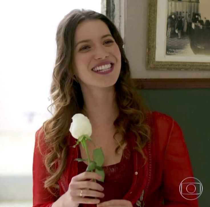 Elisabeta Benedito, vamos relembrar:
- Elisabeta é uma personagem marcante em #orgulhoepaixão, representando a força, a independência e a busca pela felicidade em um mundo que ainda impõe limites às mulheres.