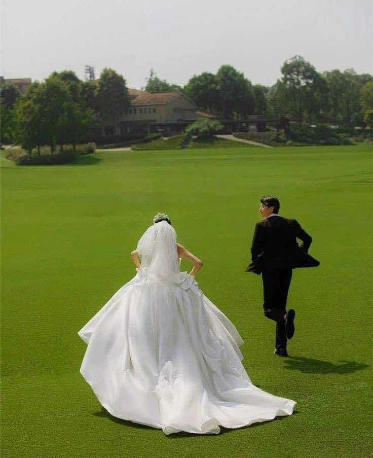 ELLENA ASHVALE. tweet media