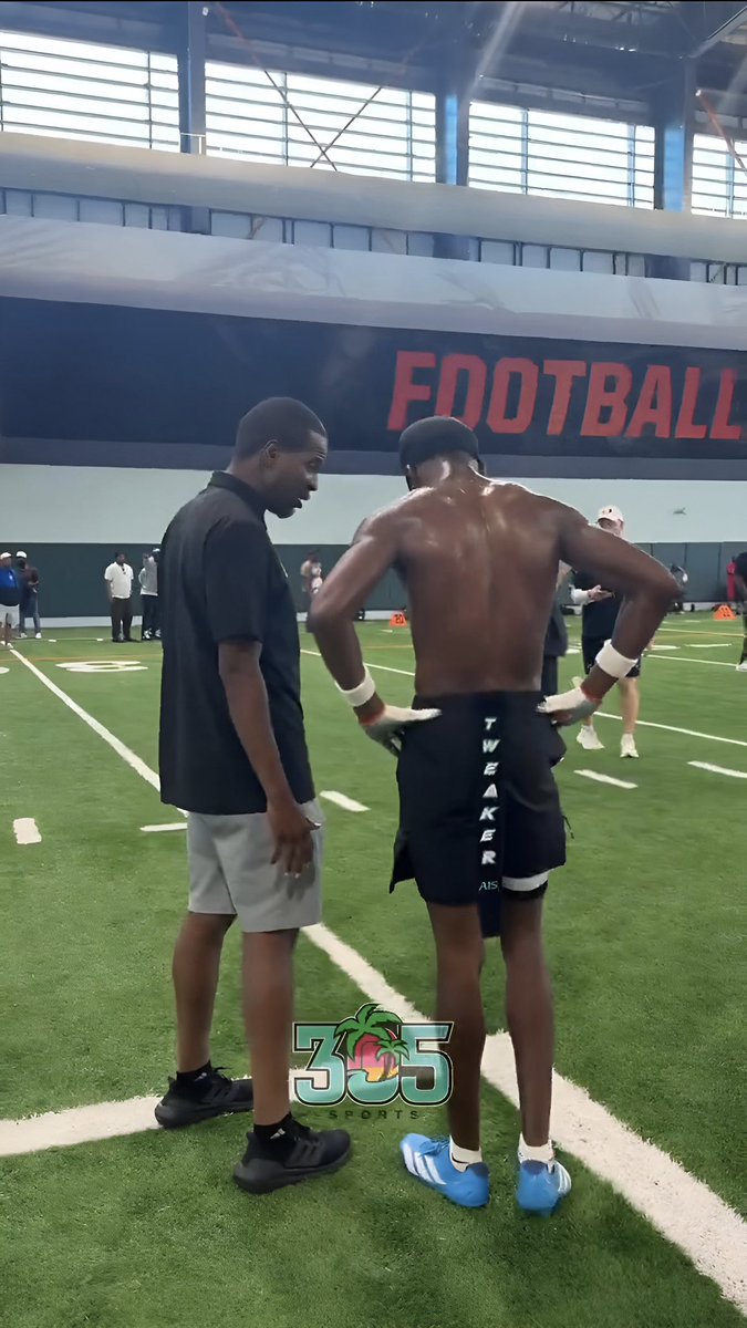 SoFloPrime's tweet image. Head over to sofloprimeapparel.com and grab your towel now ❗️