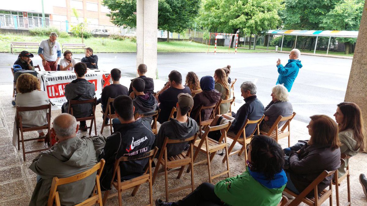 PodemosEuskadi_'s tweet image. Este fin de semana, las plataformas contra del Subfluvial de Lamiako han acampado en el parque de Artaza, que será sacrificado para hacer el túnel. Las protestas han finalizado con una kalejira por el barrio.

En Podemos, seguiremos trabajando en las instituciones para pararlo‼️