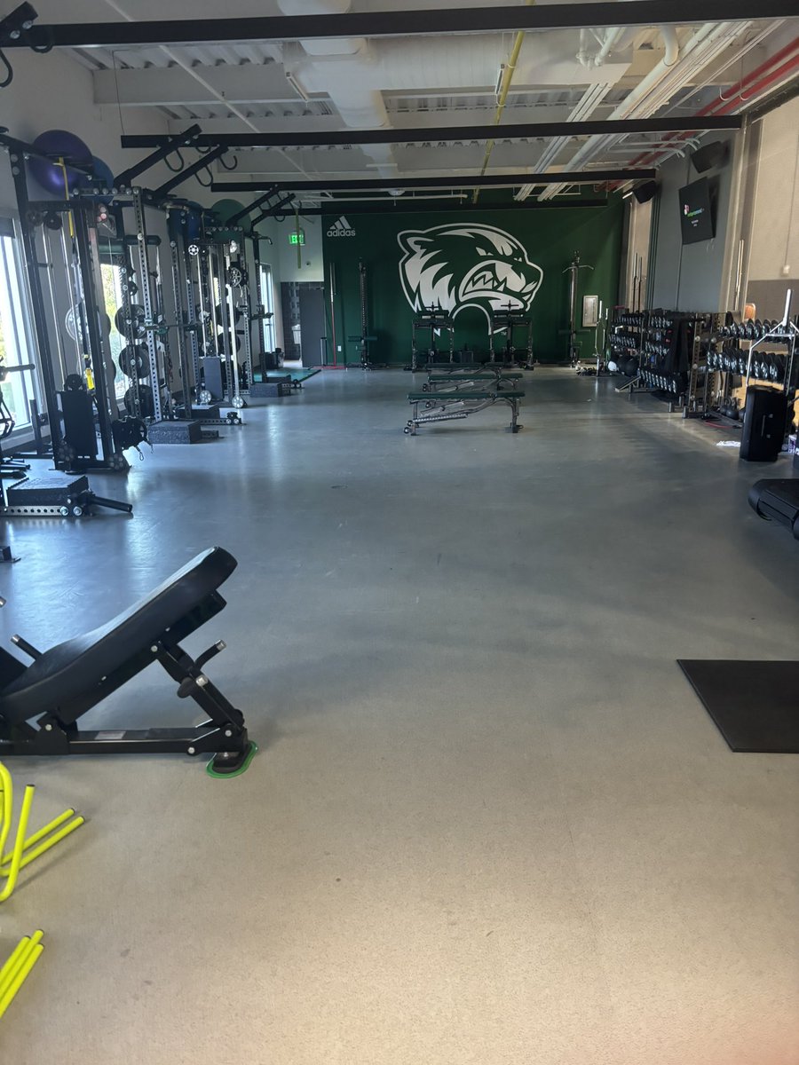 EastonGardner18's tweet image. Had Another Great Visit @UVUmbb! Thank You @ToddPhillips7 For The Hospitality And Showing Me The Culture! Looking Forward To Being Back Soon!⭐️ @KatyJordanHoops