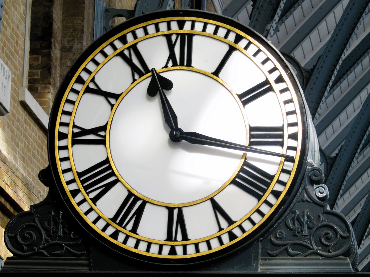 BesterRobert's tweet photo. #AlphabetChallenge #WeekXForXs 
X.  Ten on clocks. https://t.co/Zz7LbPmbEp