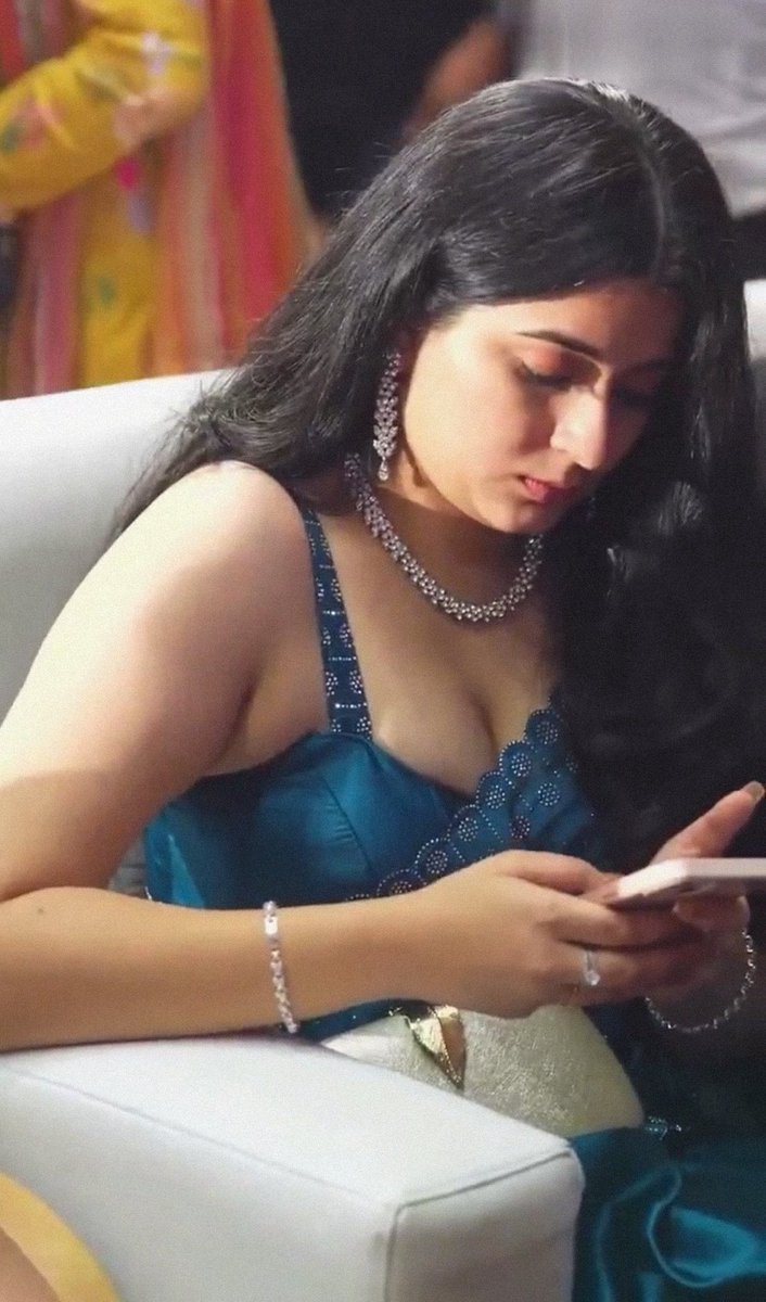 Gtf_bGoXEAAH5aC?format=jpg&name=medium