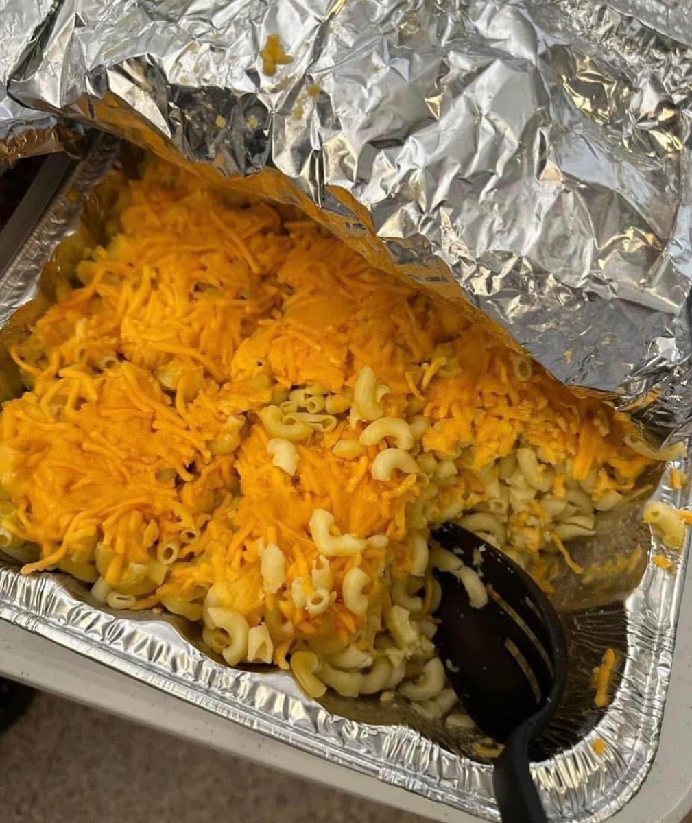 Cooked up some Mac N' Cheese for Father's Day! 🔥

Happy Father's Day to all the dads out there ❤️