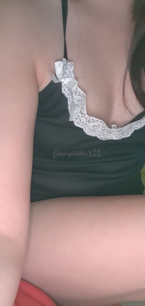 穿睡衣比裸体更带有神秘感对吗？❤️