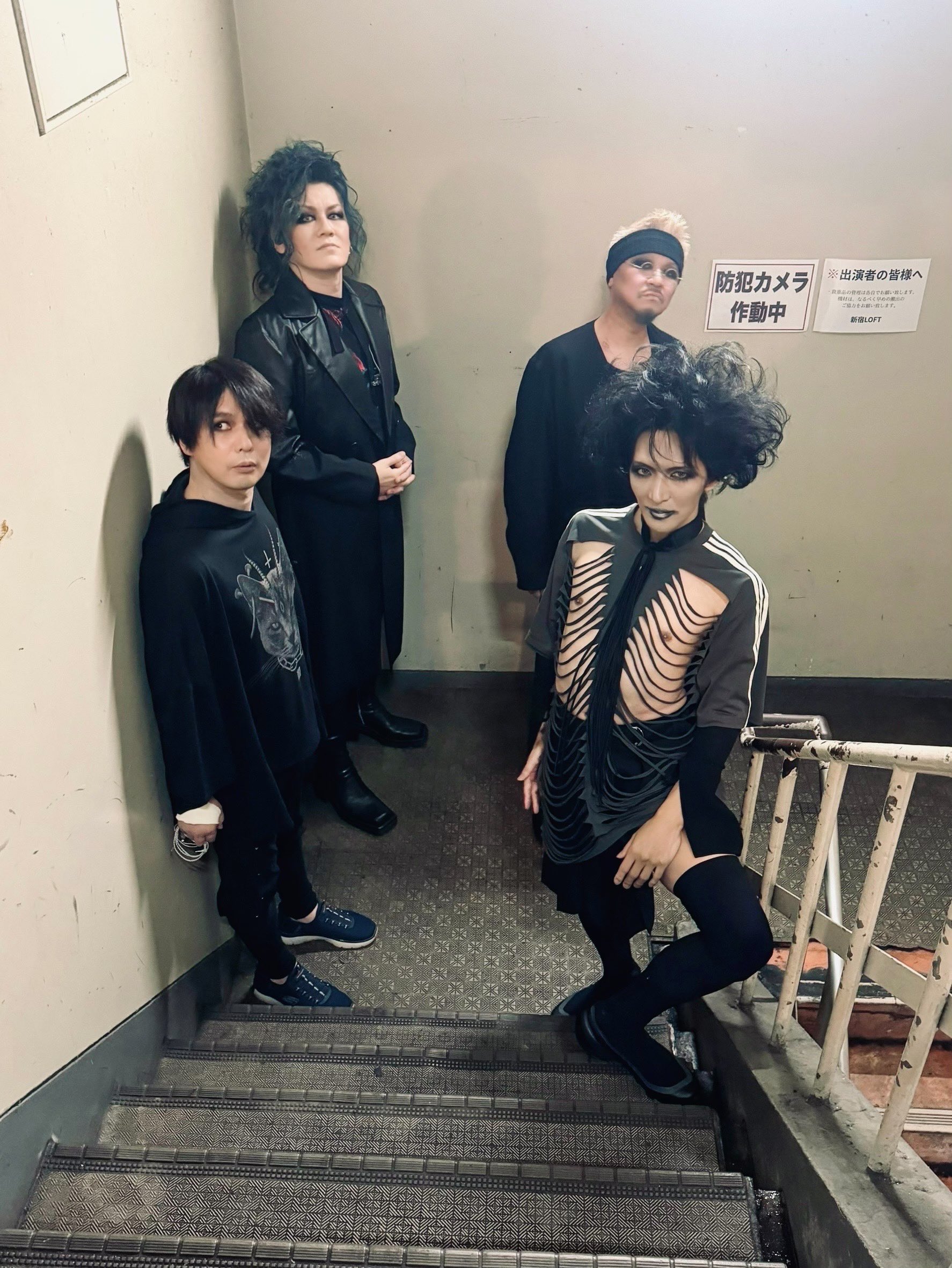 cali≠gari_official (@caligari_offici) / X