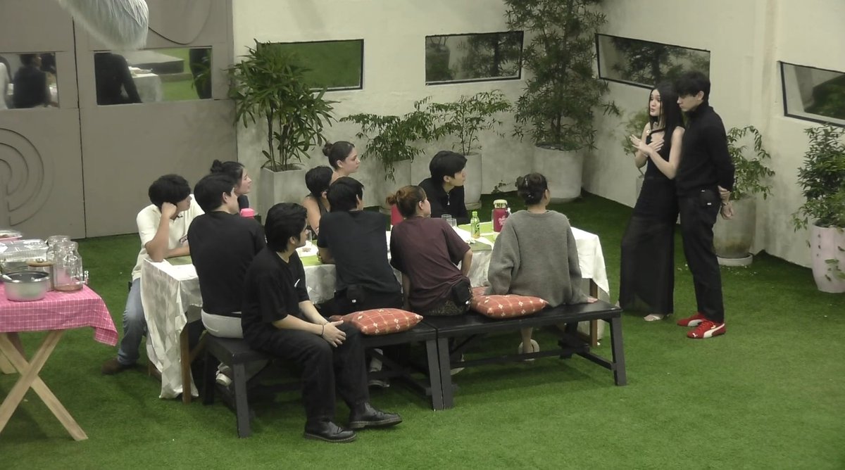 napara bang nag a announce lang ng engagement nila