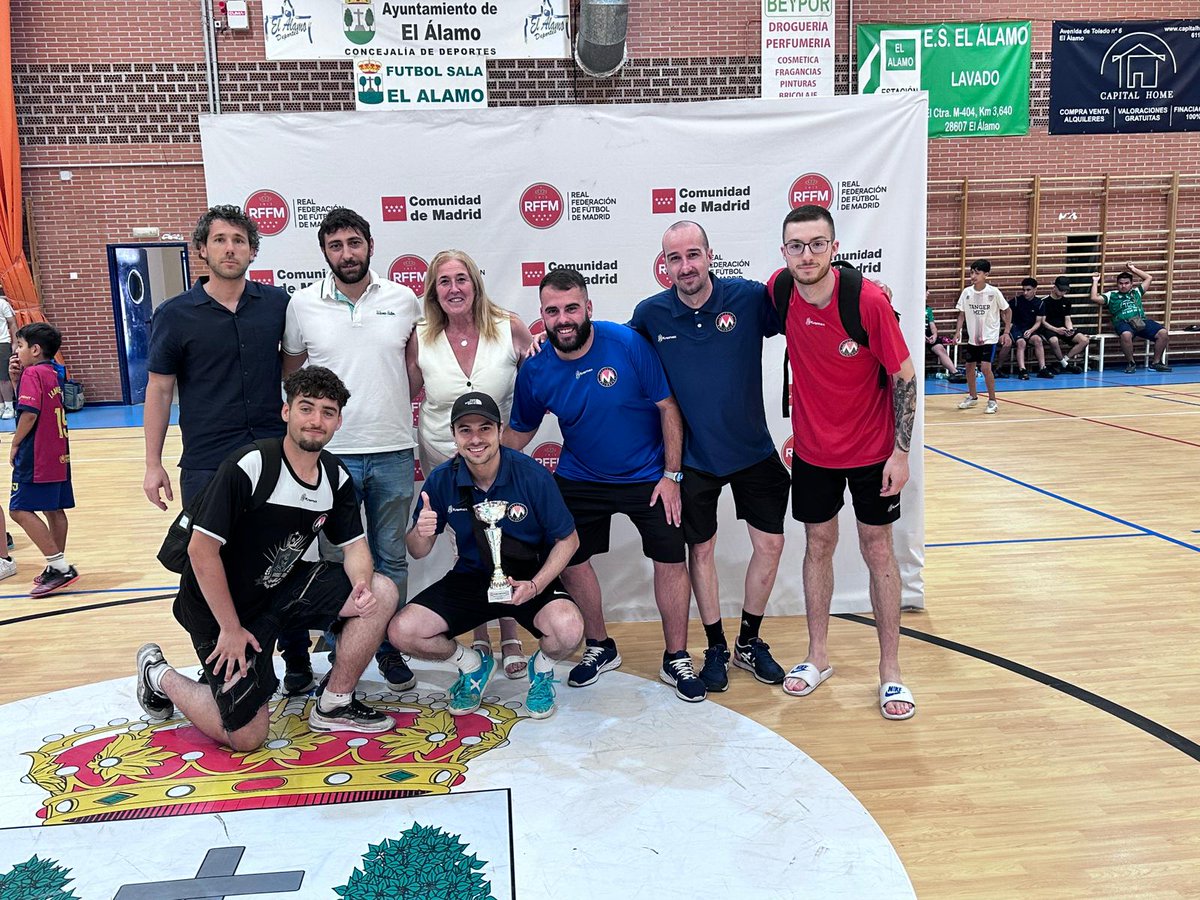 ➡️FINAL COPA SENIOR II DE FÚTBOL SALA DE LA REAL FEDERACIÓN DE FÚTBOL DE MADRID 

Senior II Fase Plata 
🏆C.D.E. FUENLABRADA F.S.
🥈C.D.E. MEJORSALA

Senior II Fase Oro 
🏆C.D. LOPE DE VEGA "B"
🥈C.F.S. EL ALAMO "B"