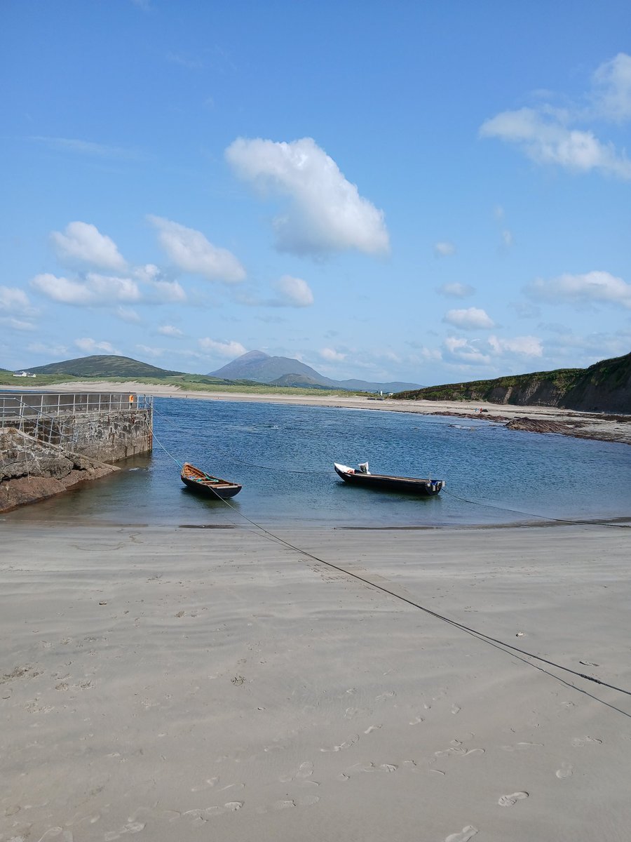 CollinsDempsey's tweet image. Glorious sunshine at #CarrowmoreBeach #Louisburgh #Mayo #WildAtlanticWay #DiscoverIreland #HeartofIreland #NorthMayo #Mayotourism #KeepDiscovering 😍😎❤️