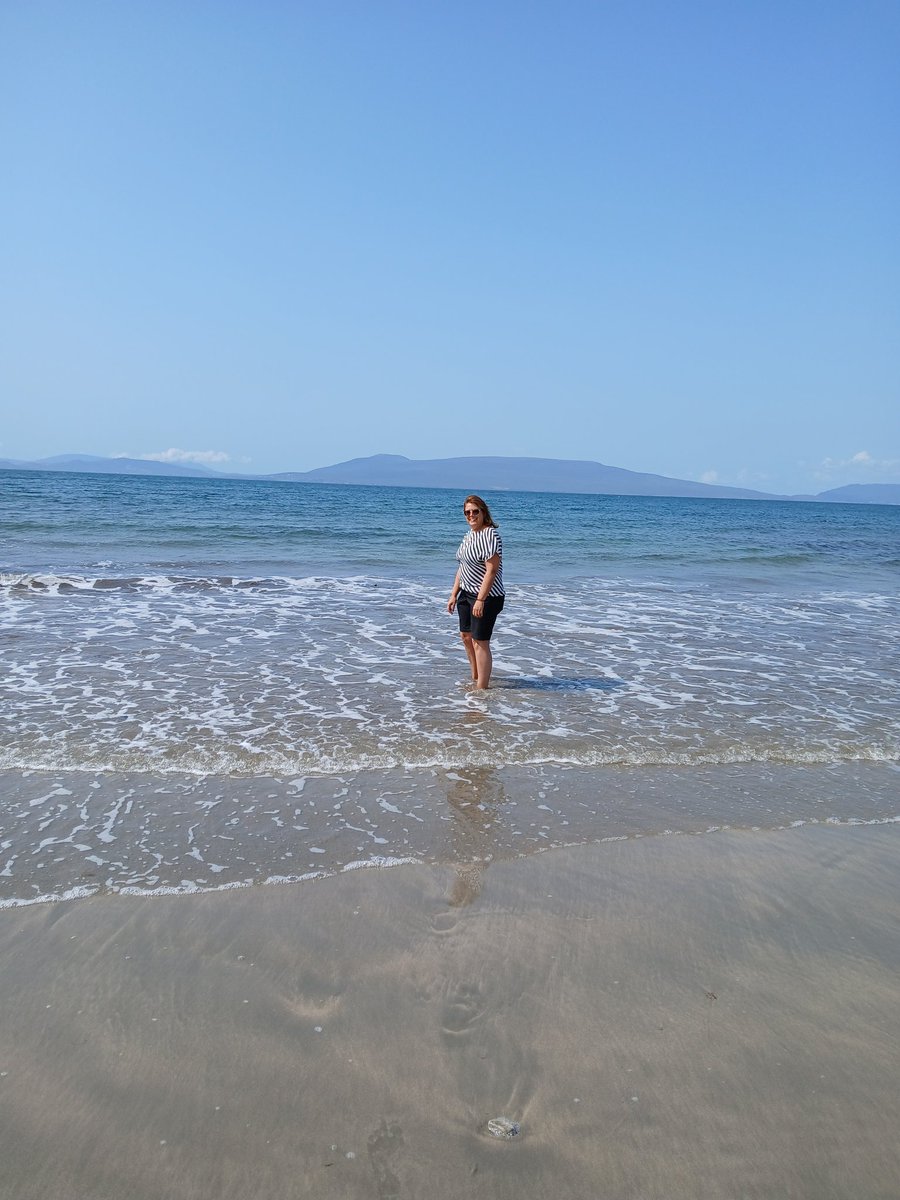 CollinsDempsey's tweet image. Glorious sunshine at #CarrowmoreBeach #Louisburgh #Mayo #WildAtlanticWay #DiscoverIreland #HeartofIreland #NorthMayo #Mayotourism #KeepDiscovering 😍😎❤️