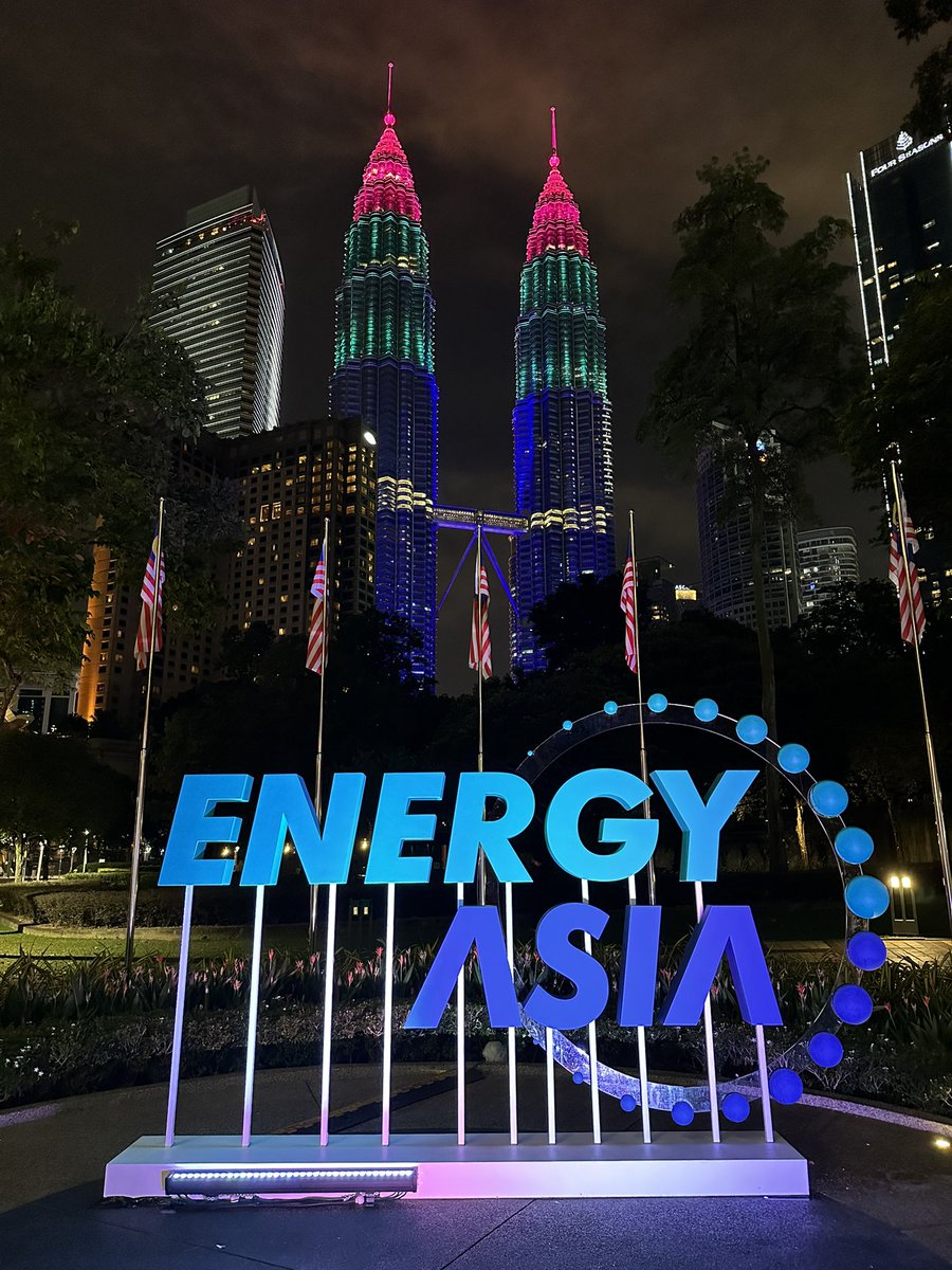 SeascapeEnergy's tweet image. Very excited to be supporting @Petronas and have several of our board members attending @EnergyAsia2025 over the next few days. The event is one of the premier energy conferences in the region! Keep an eye out for more content over the next three days!
