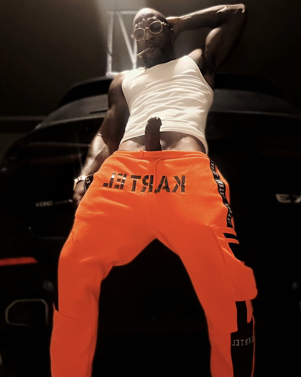 PornGangsta tweet media