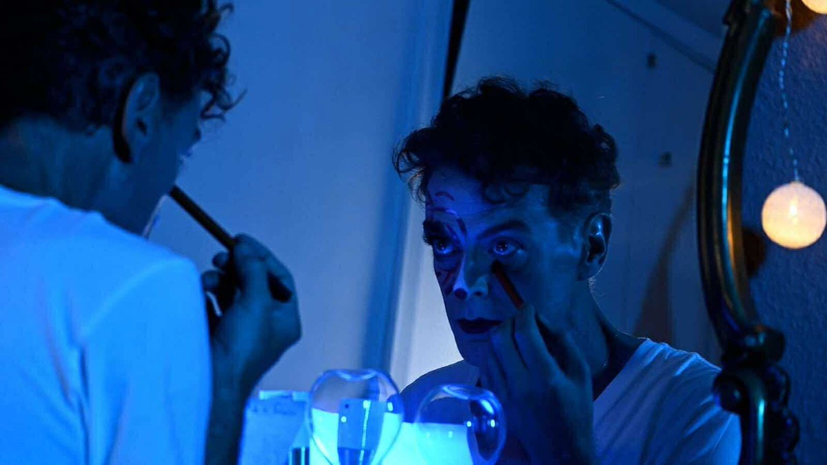 📺 #JeSuisUnClown de <a href="/CinemaClem/">Clément</a> disponible sur YouTube #Cannes #CotedAzurFrance 
➡️ m.youtube.com/watch?v=d_hDeN…