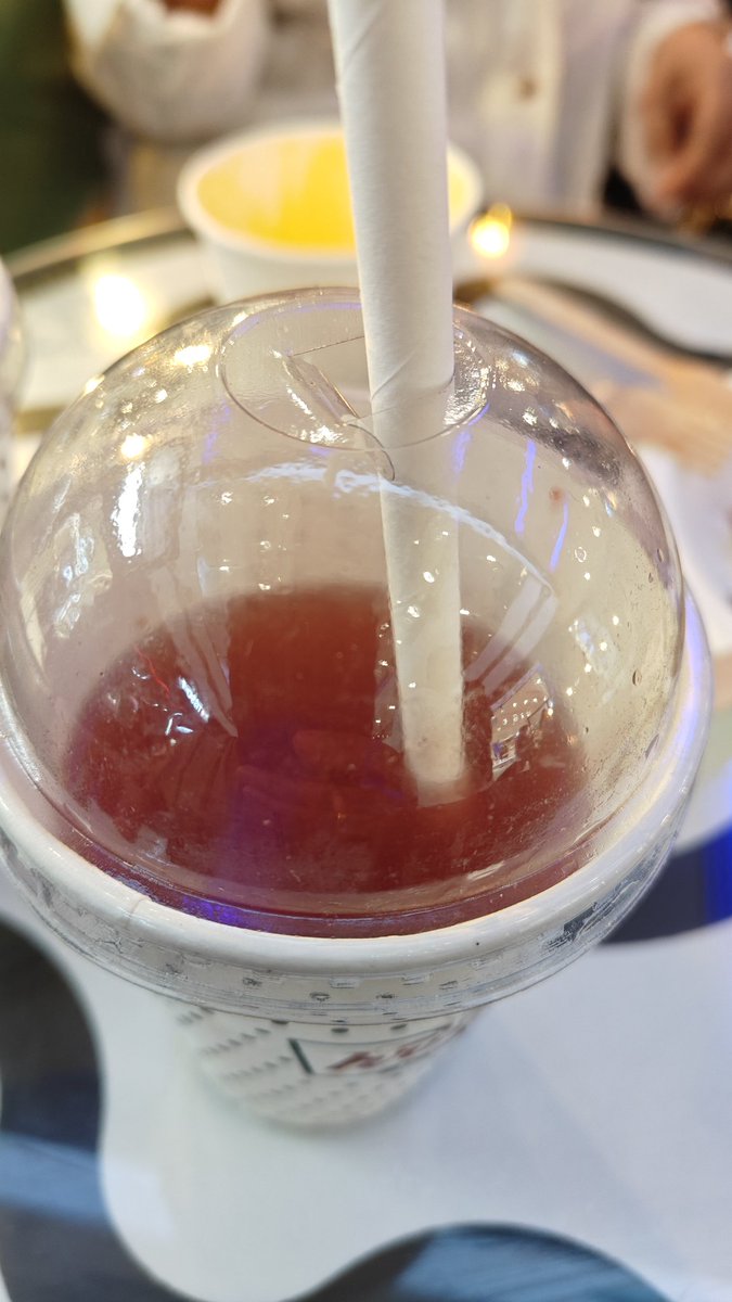 EkamStudio's tweet photo. Worst drink ever @krispykreme #Noida @MallOfIndia they should learn how to make it, before serving and to add to our disappointment, the servers were rude and didn't listen to our complaints. https://t.co/GCUWoJ32xv