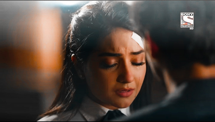 " Ab sab theek ho jaayega tum bas apni aankhein bandh rakhna " and boom the next scene ... Goosebumps !!  MY FAVOURITE SCENE 
#parakshita #ishqaan #ishkparzornahi #ipzn #paramsingh #akshitamudgal