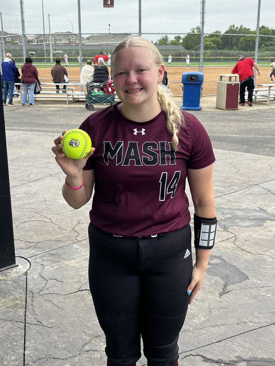 Lexi Kretsch Summer Showdown tweet media