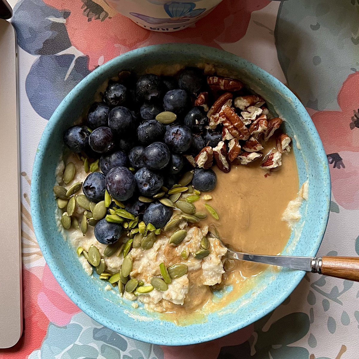 حسب دراستي 3% فقط بالعالم يحبون مكس 
الشوفان مع البروتين باودر إذا كنت منهم اعتبر 
نفسك محظوظ