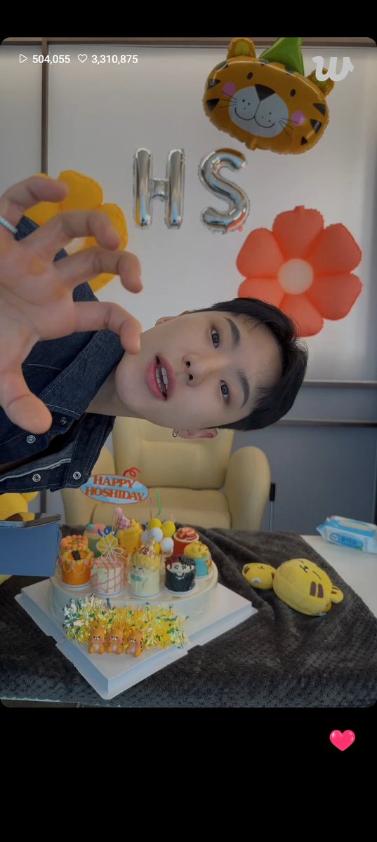 zeencasper's tweet photo. Hi My Hoshi! Happy birthday to you Love 🥰 
My first bias >< and never once regretted being horangdan 🥰 
You're not perfect, but i take all the good things from you and like you for who you are. So pure, so sweet, have so many charms, and i always fall for you again &amp; again 🩷 https://t.co/VIOw1F48YL