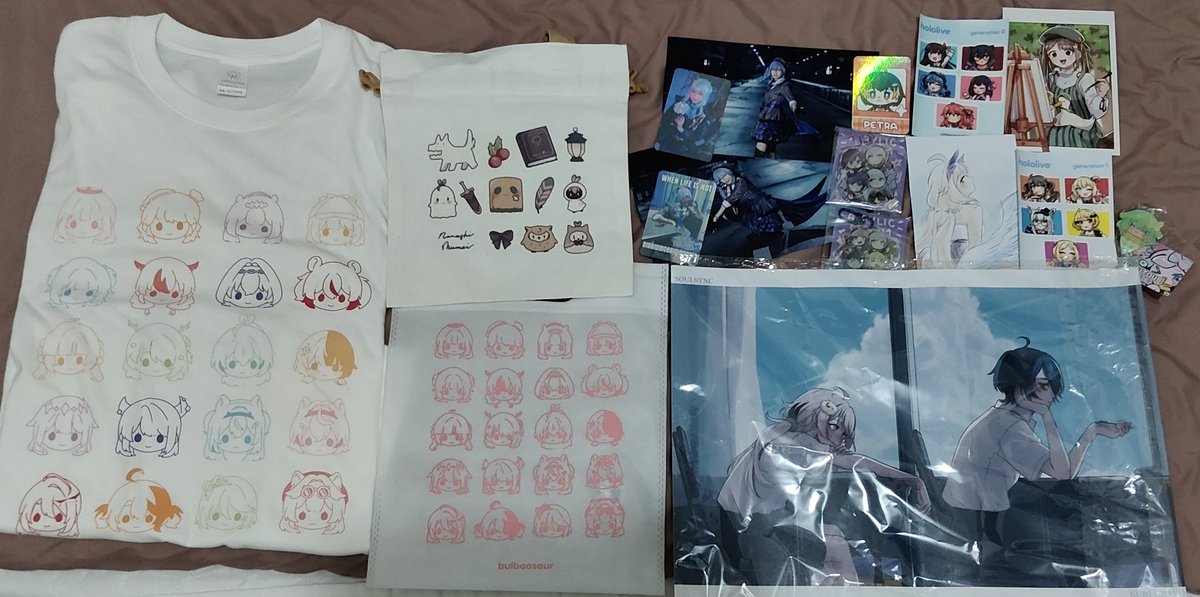 #ONLive2025 merch haul! 
The vtuber phase for me is finished but my support for my fav artists isn't

+Even in a vtuber con I can't escape my inner project sekai fan hehe—