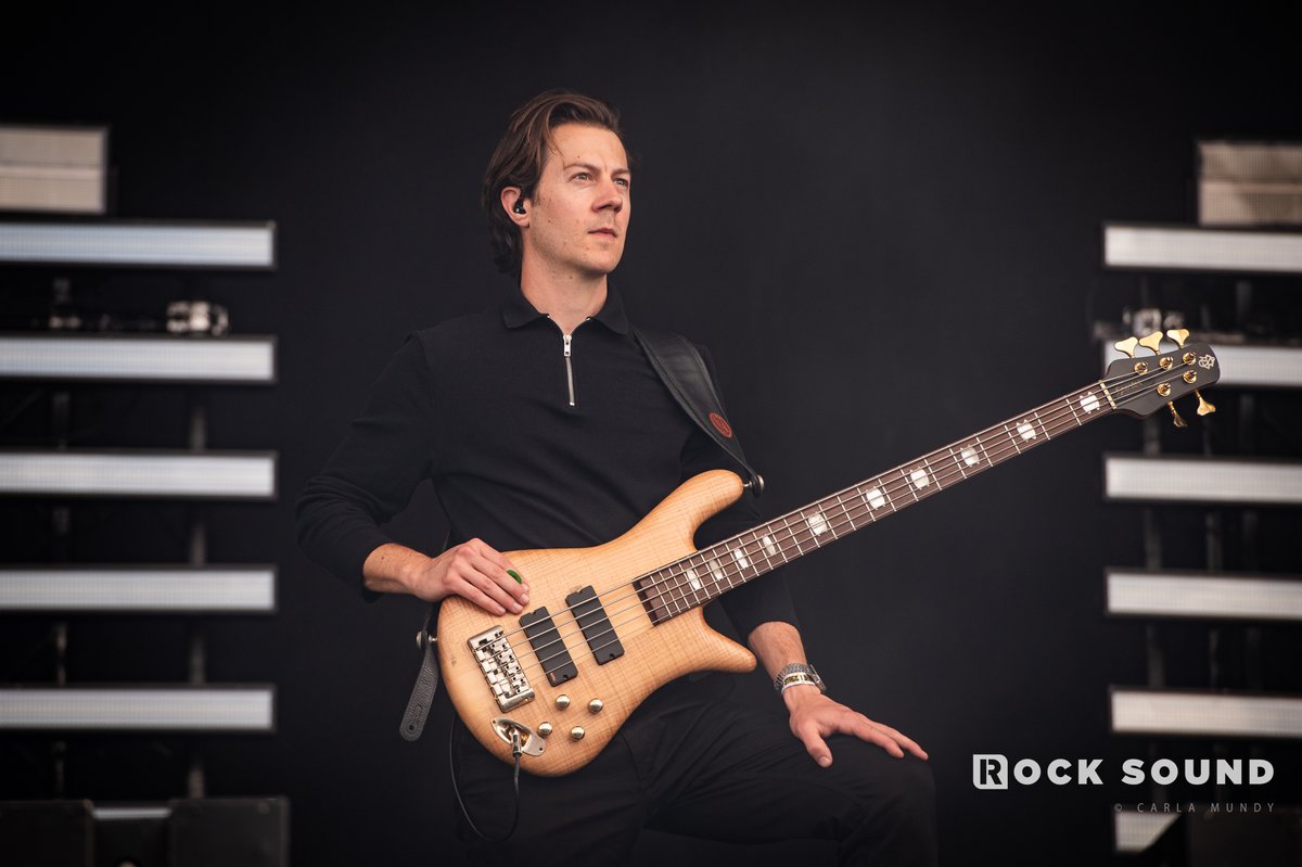 rocksound's tweet photo. Don Broco, Download Festival 2025

REVIEW: There is no such thing as too much fun when it comes to a Don Broco show. Bedford’s favourite sons have carved out a unique perch to sit on, where no matter where they set up camp, chaos will follow. They’ve also played every stage that Download has put them on, from the smallest back in 2009 to finally completing the set with the main stage today. And they are celebrating by wheeling out big gun after big gun. The triple threat of ‘Everybody’, ‘Pretty’ and ‘Technology’ that kicks things off is about as insatiable an introduction as you can get, whilst the pulsating ‘Endorphins’ and ‘Manchester Super Reds No.1 Fan’ have the pit in total raptures, spinning and swelling with smiles aplenty. Rob Damiani looks right at home towering over such destruction, never standing still and matching the energy before him that’s reflecting perfectly off his snazzy little sunglasses. His cocksure swagger only softens for a second when you can see him realising the number of shirts being twirled round heads for a triumphant ‘T-Shirt Song’ is verging on silly amounts. 
It’s a telling sign of how far these lads have come and how being unapologetically yourself in style, sound, and stature will always reap the sweetest rewards.

✏️ Jack Rogers  
📷 Carla Mundy