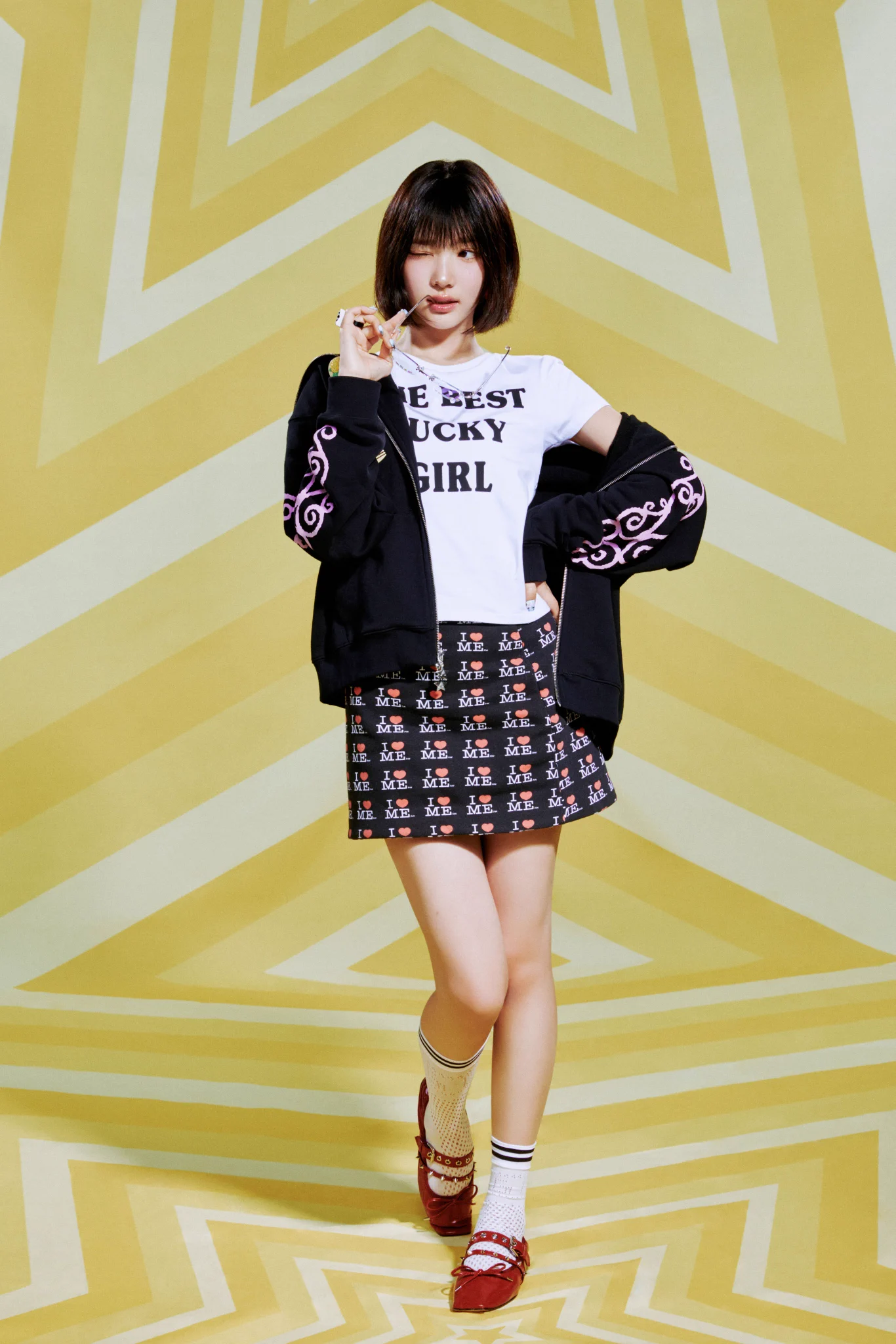 heart2hearts jiwoo着用 タンクトップ キャミソール GtffPyEboAAahwW?format=webp&