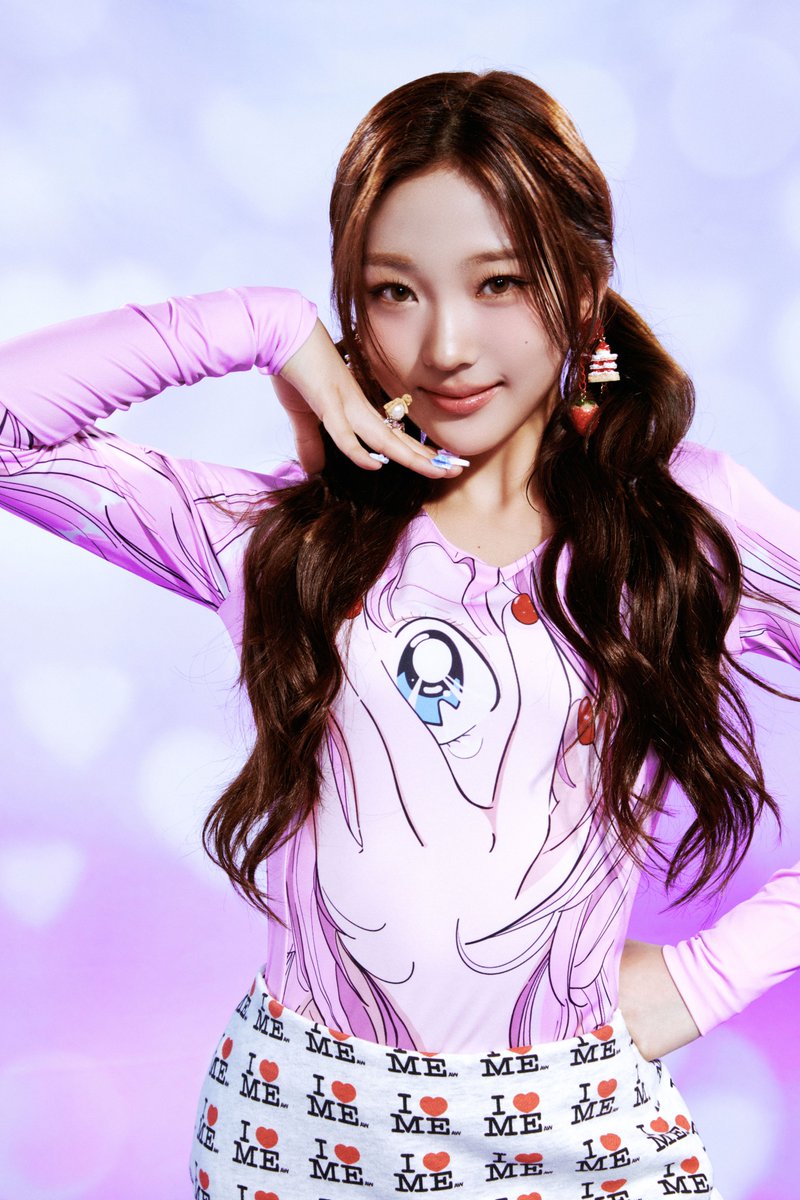 Hearts2Hearts 'STYLE' Image Teaser 1 Hearts2Hearts 【STYLE