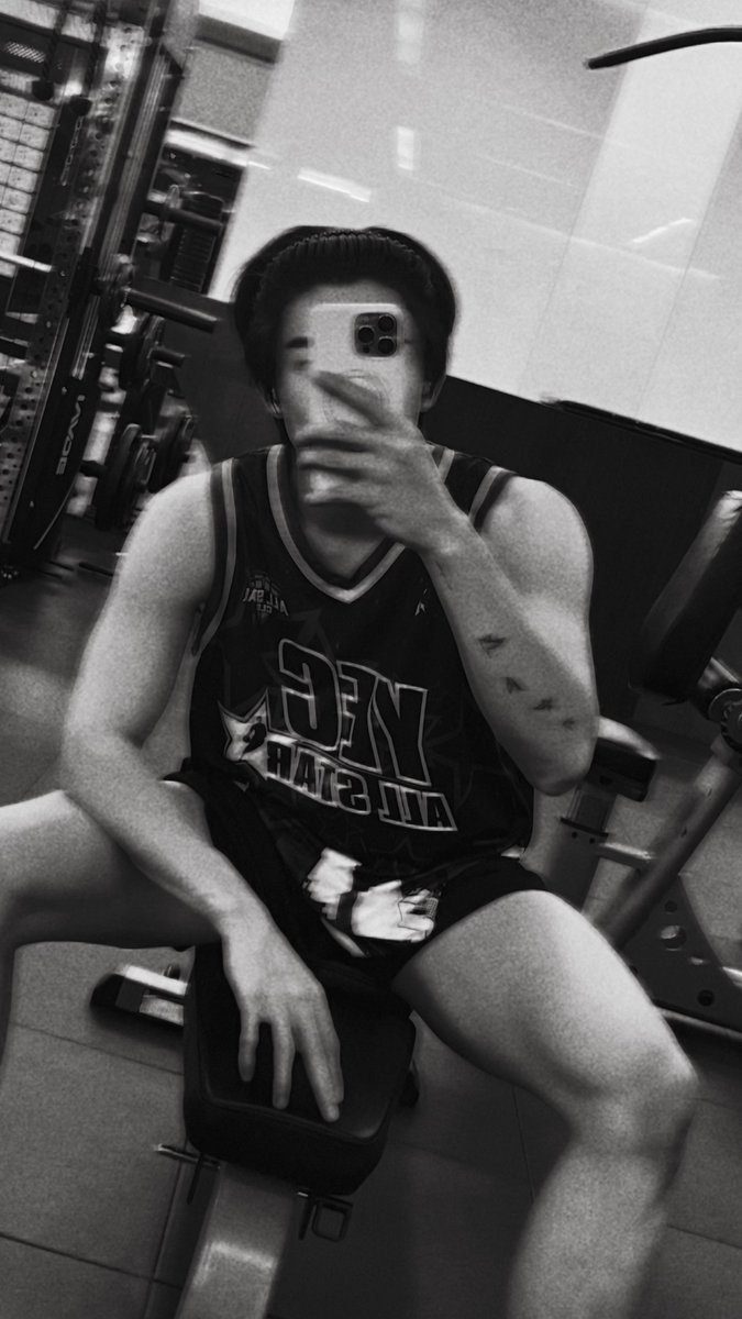 บอ อู มอ บูมบูม🐋✨ tweet media