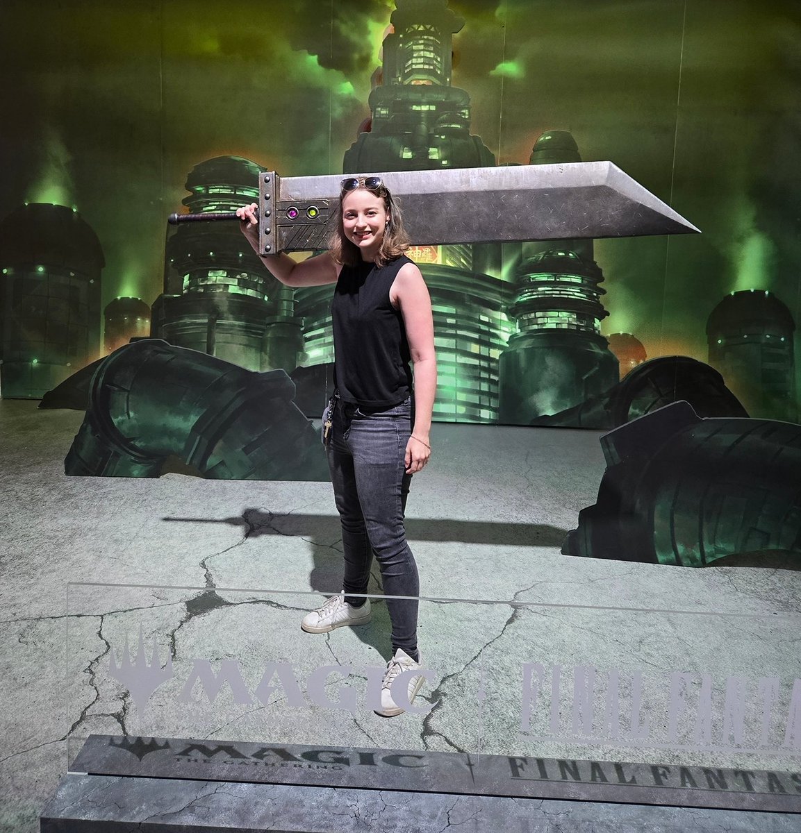 On my way to Vegas to slice through the competition at Pro Tour Final Fantasy!  #PTFIN #teamflexslotdiamond