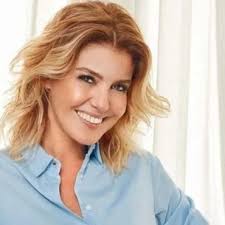 Kusu_Ebabila_'s tweet image. Bir sefer Gazze demedi
Bir sefer Yemen demedi
Bir sefer Pakistan demedi
Bir sefer Suriye demedi
Ama üç beş tane bina yıkılınca, hemen
Gülben Ergen: Tel Aviv dedi O..çocuğu: