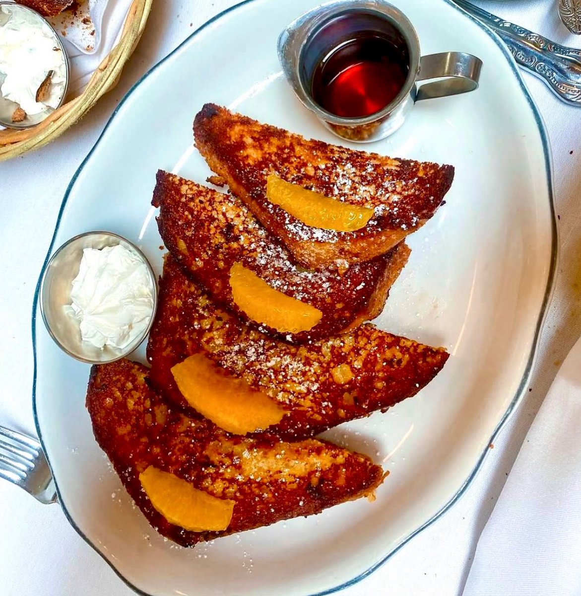 Pain perdu with brûlée toast, orange supreme, and maple syrup.
Available this weekend 💕
Reservations available via @opentable.
Join us!
#GeorgetownDC