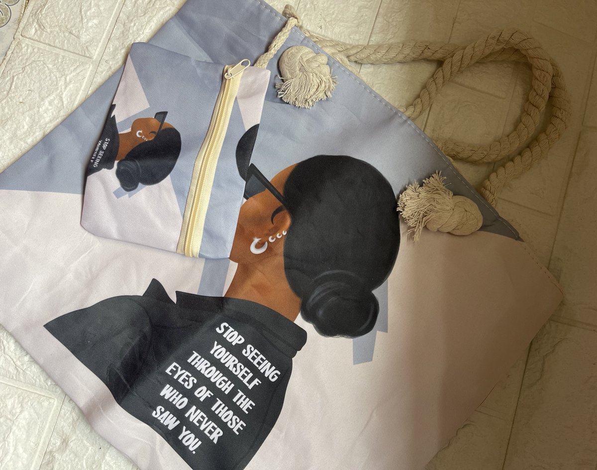 I won this beautiful bag from <a href="/Erotic_shoppe/">Ejikemi</a> thank you so much, and the words on the bag 😁😁