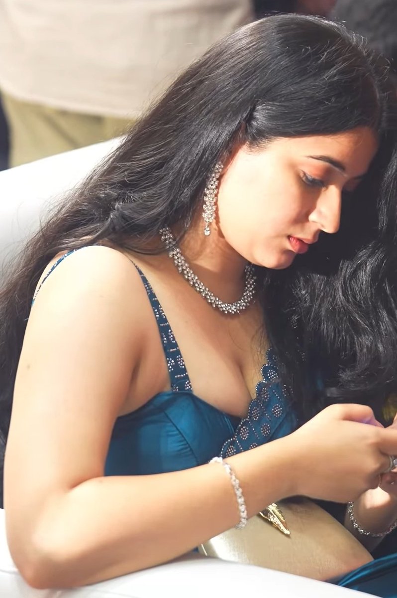 Patrick_Ball69's tweet photo. K Sudha ~ Exclusive content 🥵 https://t.co/0OliZ5PDZq