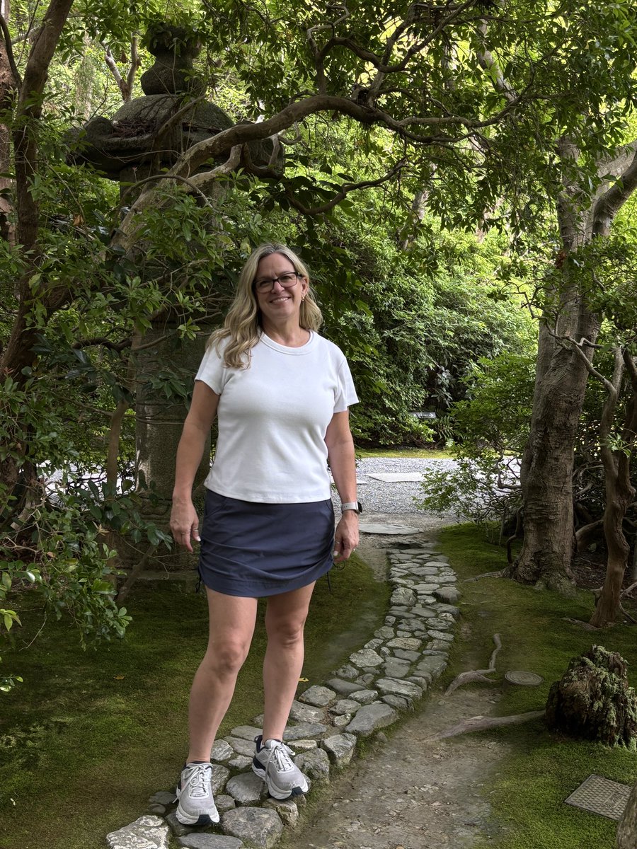 Christopher Seaton tweet media