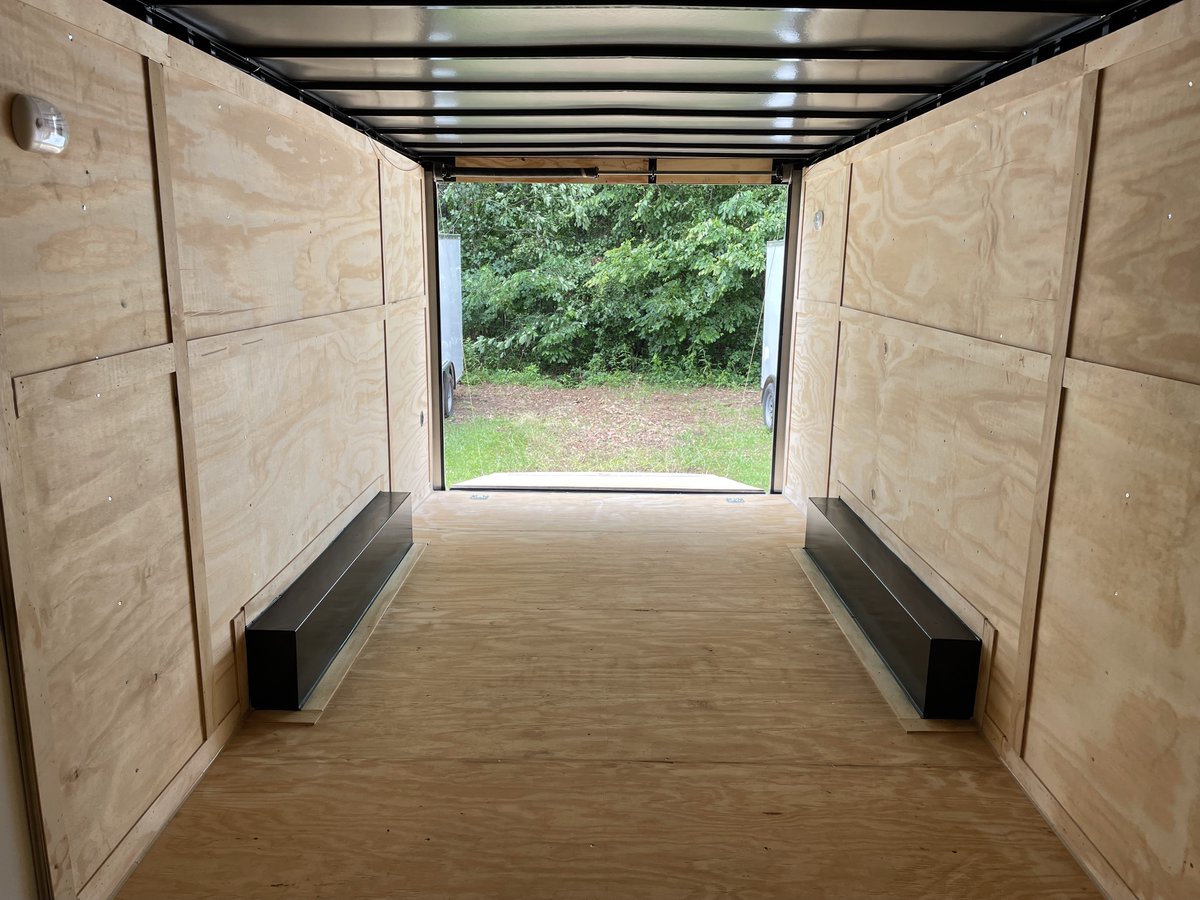 DHTrailersNC's tweet photo. Just imagine how you could put all that hauling space to work! 

Down Home Trailers is your source in #CharlotteNC for rugged and reliable #EnclosedTrailers—now available at 20% off MSRP.  Save hundreds! https://t.co/aHlWTNQ8AI 

#enclosedtrailer #charlotte #mecklenburgcounty https://t.co/WIGnjk6kQs