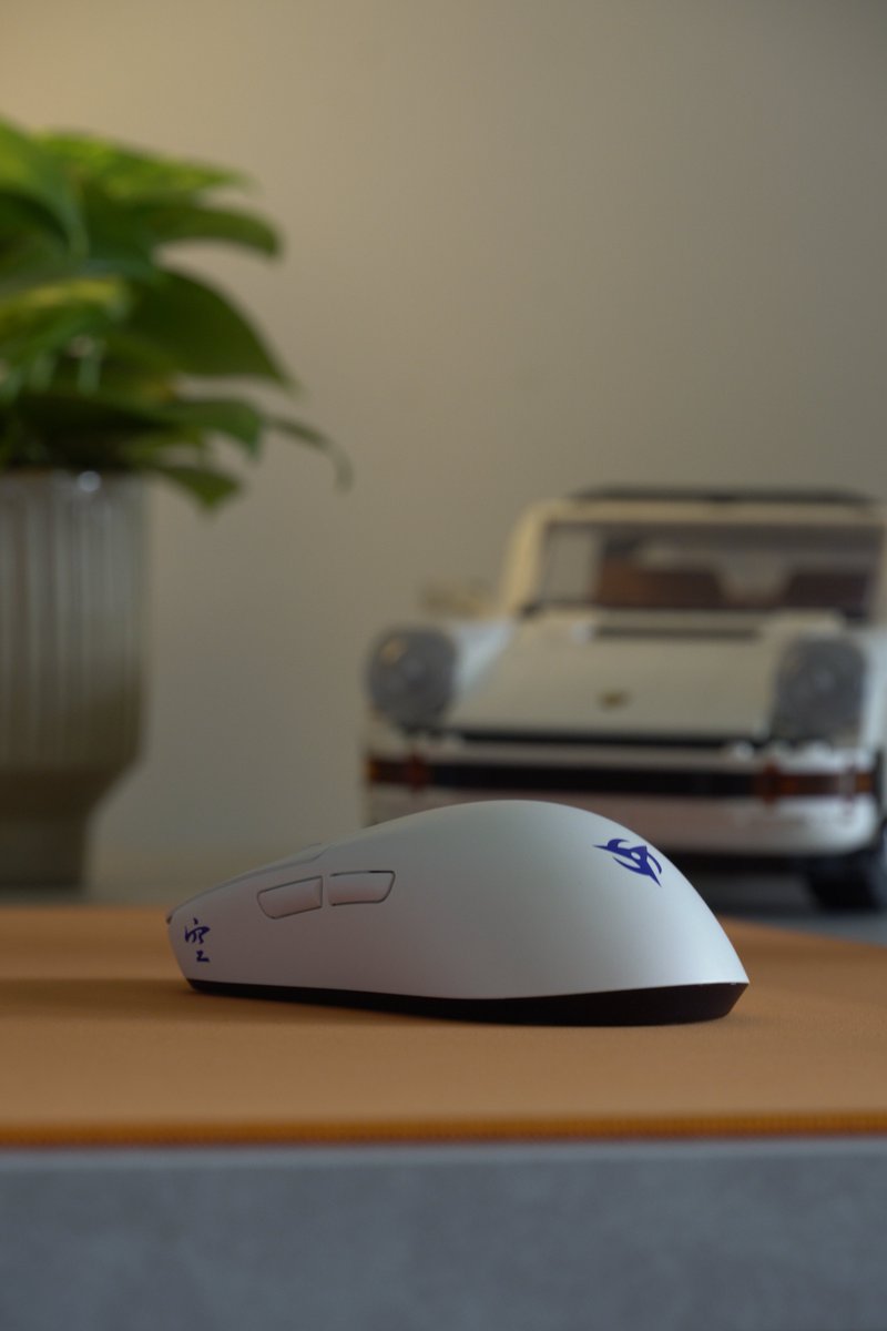 German Engineering 🏁 #desksetup