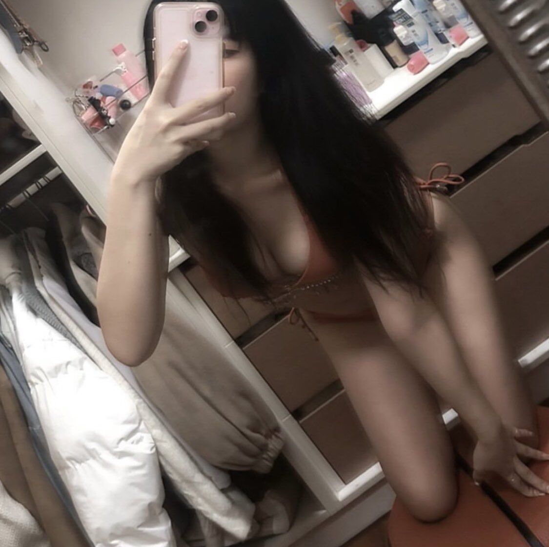 我的愛愛影片，有人想要嗎  
#想要的舉手  前提是不可以外流喔