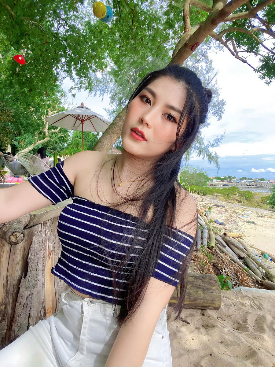 sitthipong46192's tweet photo. เดอะ เย็ด บางแสน https://t.co/QtJGPtd51N