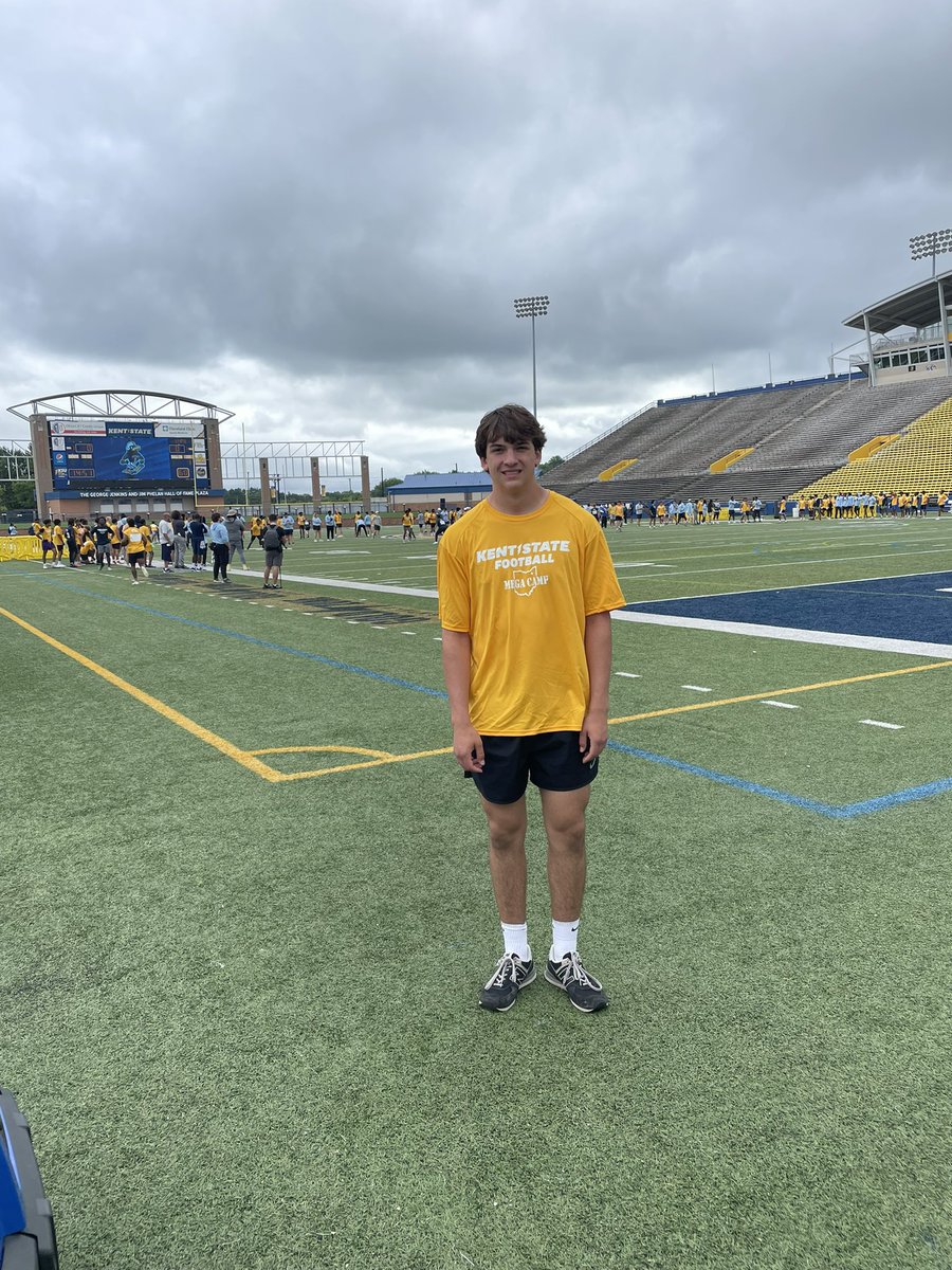 GavinConstan05's tweet image. Had a great time yesterday at the @KentStFootball mega camp. Thanks for helping to make me better and thanks to all of the coaches that I had the chance to meet.@CoachPeluso_ @CoachT_Ham @CoachMCochran
@LakeCoachD