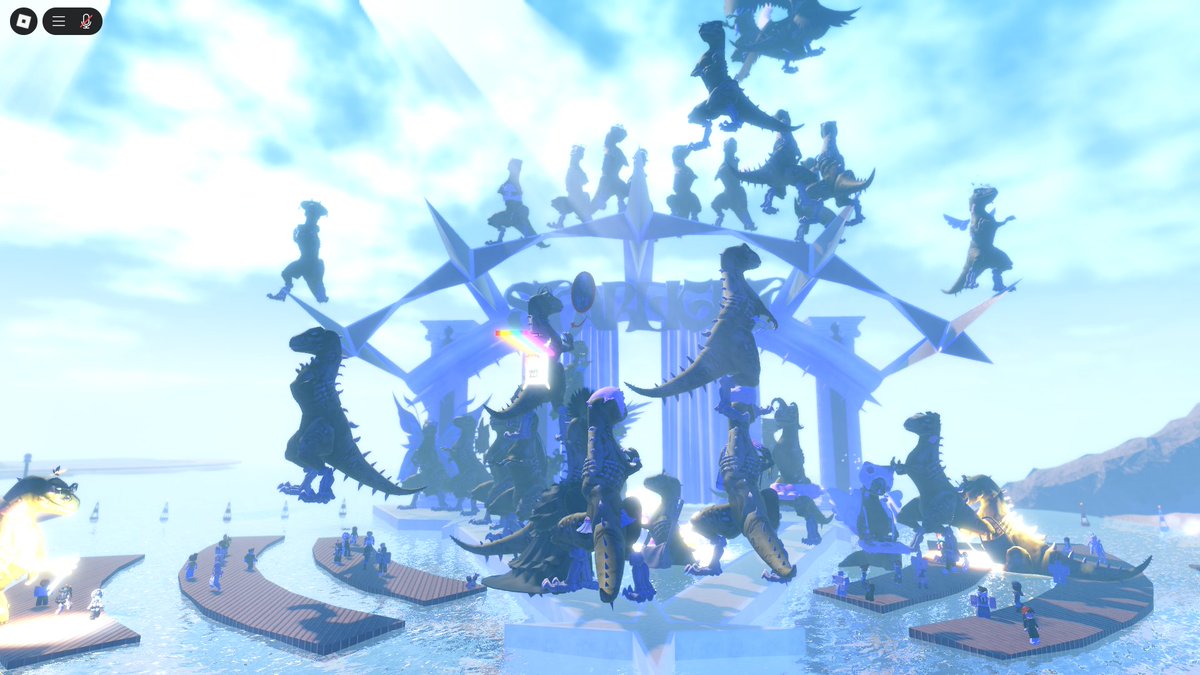 Royalecon 2025 in one image😭
#Starlight #RoyaleCon2025 #RoyaleHigh