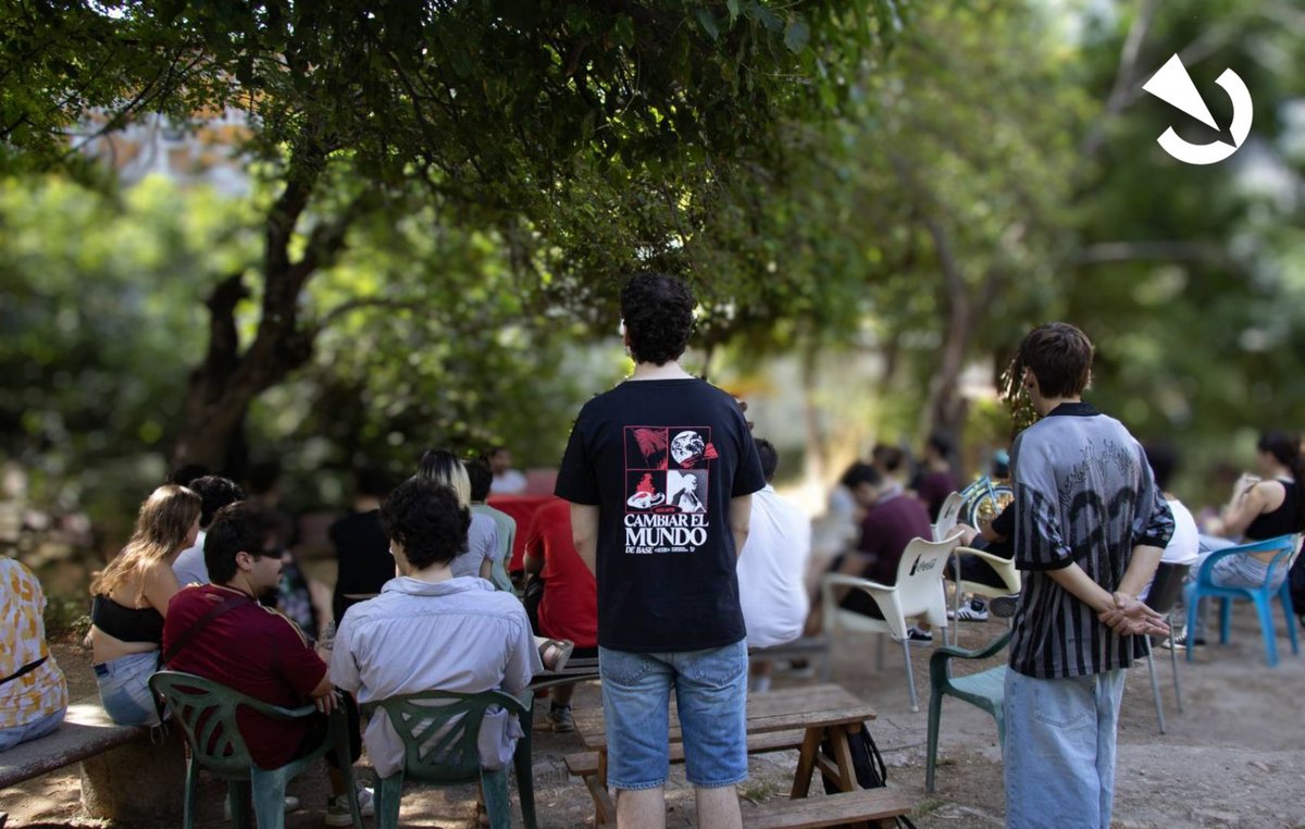 CJS_Sevilla's tweet image. 🔴 | 𝘾𝙍𝙄𝙎𝙄𝙎 𝙀𝘾𝙊𝙇𝙊𝙂𝙄𝘾𝘼 𝙔 𝘾𝘼𝙋𝙄𝙏𝘼𝙇𝙄𝙎𝙈𝙊 𝙑𝙀𝙍𝘿𝙀 𝙈𝙄𝙇𝙄𝙏𝘼𝙍
Exponemos apuntes estratégicos propios sobre la cuestión ecológica en una ponencia y realizamos una mesa redonda sobre conflictos relacionados.
¡Agradecemos la asistencia!
