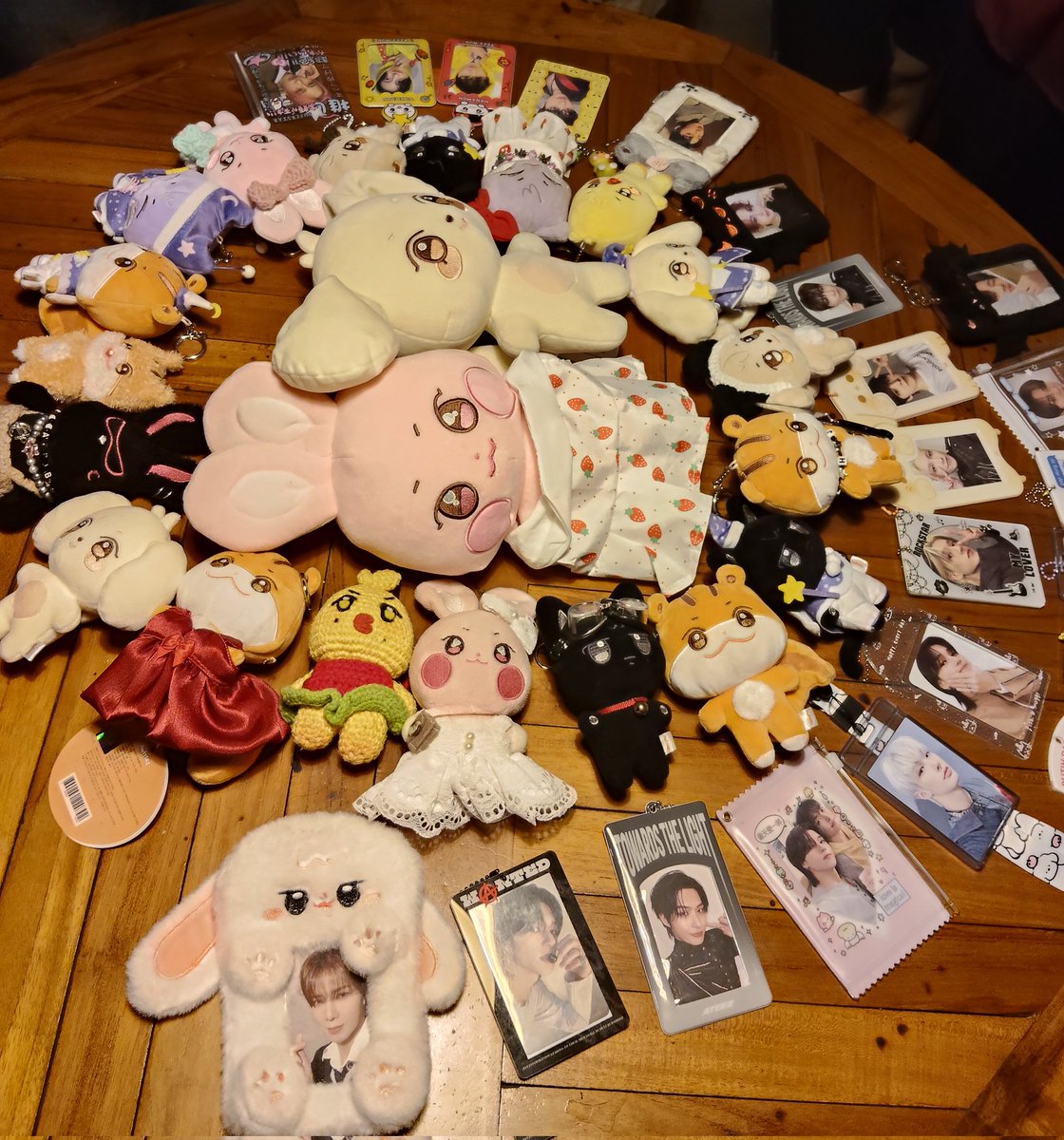 Ibu ibu bersama para anaknya ❤