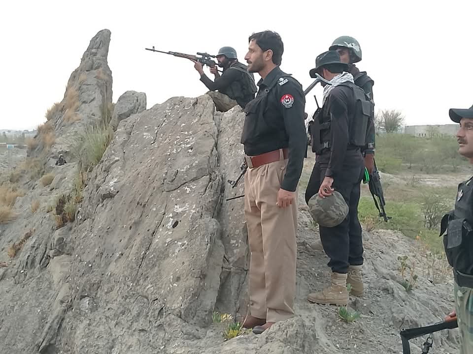 د ننی ظلم و جبر پر ضد په ایکس (ټويټر) ټرینډ روان دي ټول ملګري غګ بدرګه کړي 
 #CTDPromotesTerrorism