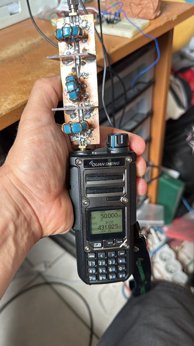 Some TX power tests on <a href="/QuanshengRadios/">Quansheng</a>  TK11 with an additionnel LPF (needed to match FCC régulations on lowers bands)
18MHZ : 1.6 W
21MHZ : 2.7 W
24MHZ : 2.7 W
28MHZ : 4.7 W
50MHZ : 4.7 W
And 144 MHZ &amp; 430 MHZ : 10W (no lpf needed)
Not too bad :)