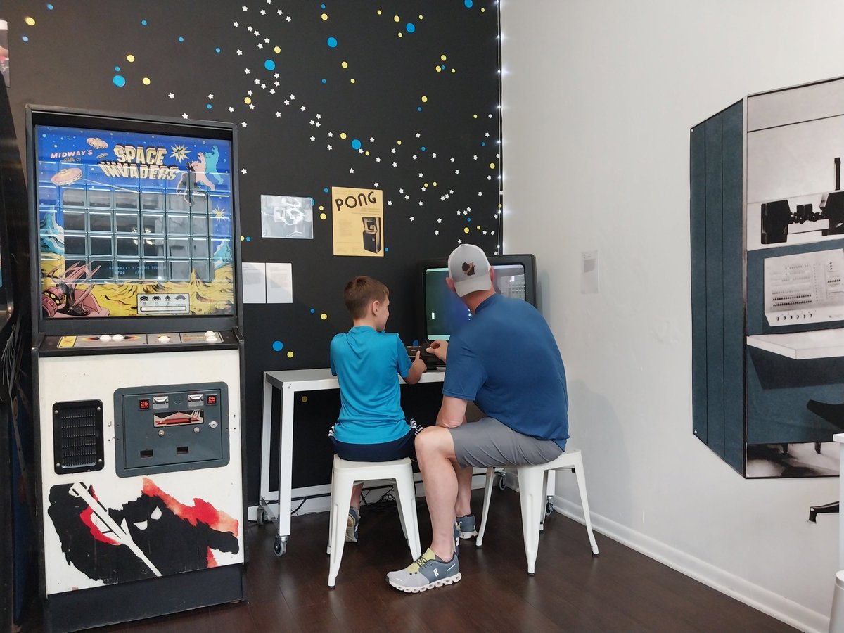 chigamespace's tweet image. The day is bright - and so are you! Come down to Gamespace for some excellent family time.
chicagogamespace.com/exhibitions/sh…
We're here from 2-5pm with awesome games and special exhibits. You can't miss us!