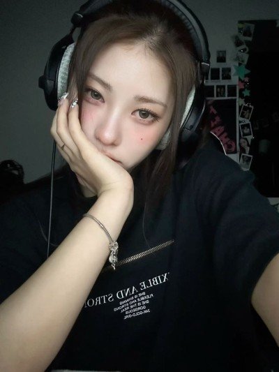 bnuuicheol's tweet photo. 🪽 . . .⠀⠀꒰ #promotwt ꒱
⁺ .⠀ zale⠀ ⌒₊˚ ❤︎ ⠀
she ノ⠀they .⠀
︵ #midzytwt ⠀ #fearnottwt ⠀
#divetwt #ouriitwt #plorytwt #kpoptwt
♡ / ↻ to be moots .ᐟ https://t.co/3I7MxWJgEd