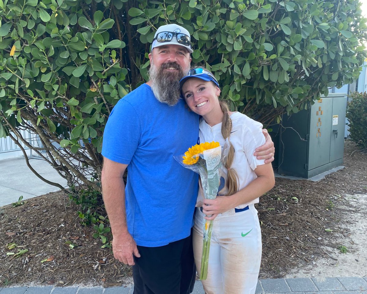 FGCU_Softball's tweet image. Happy Father&apos;s Day❤️

#Wegles