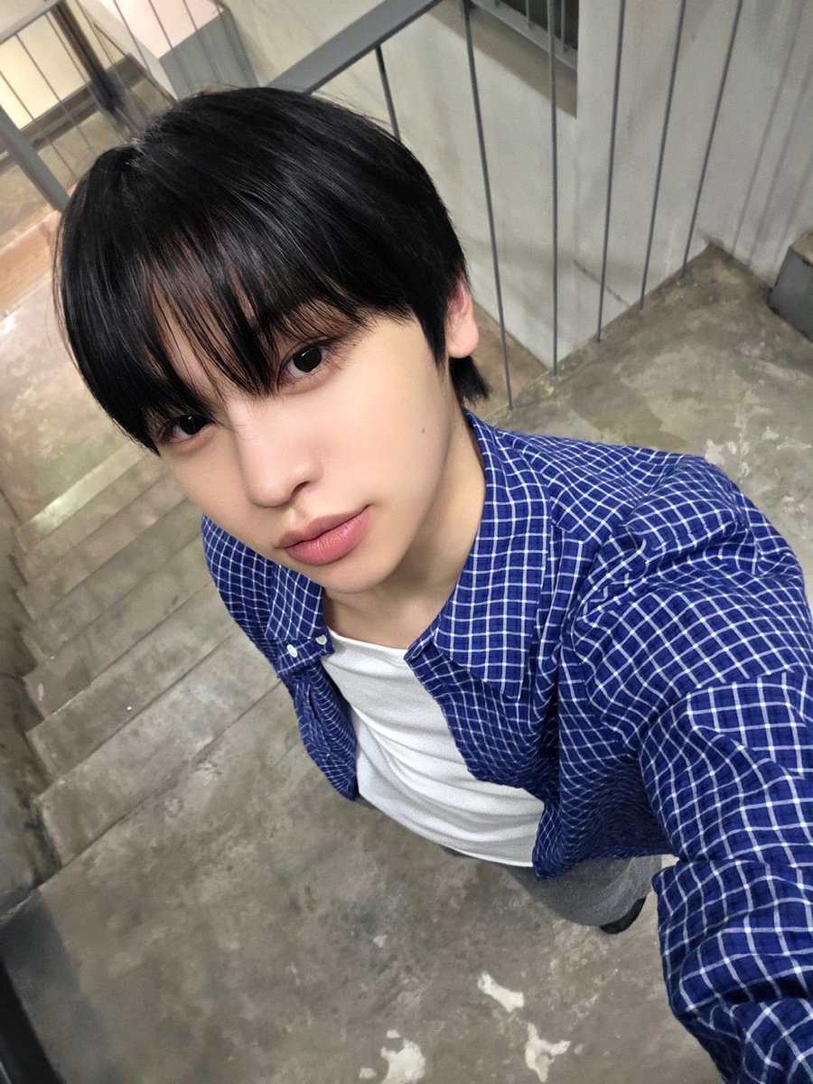 [🌠] #추유찬_DID
good night...🌃

#IDID #아이딧 #CHUYOOCHAN #추유찬