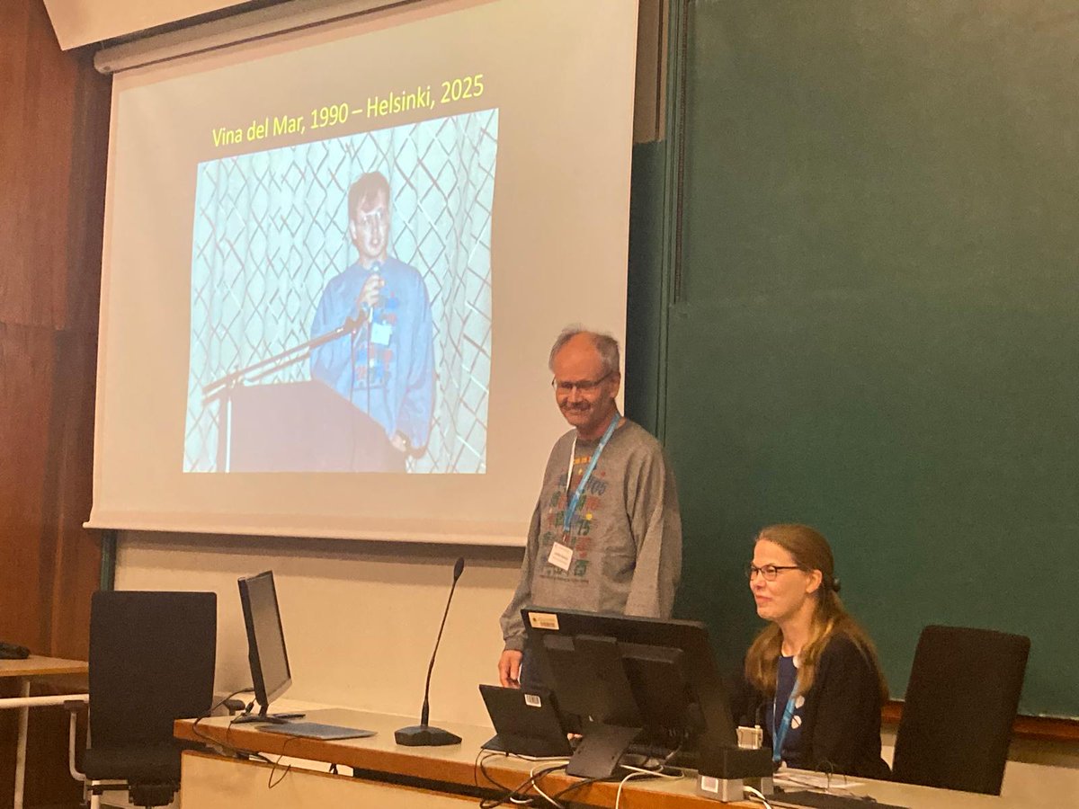 I gave my final presentation at an international scientific meeting last Friday. I wore the same shirt I had worn for my first presentation back in 1990.